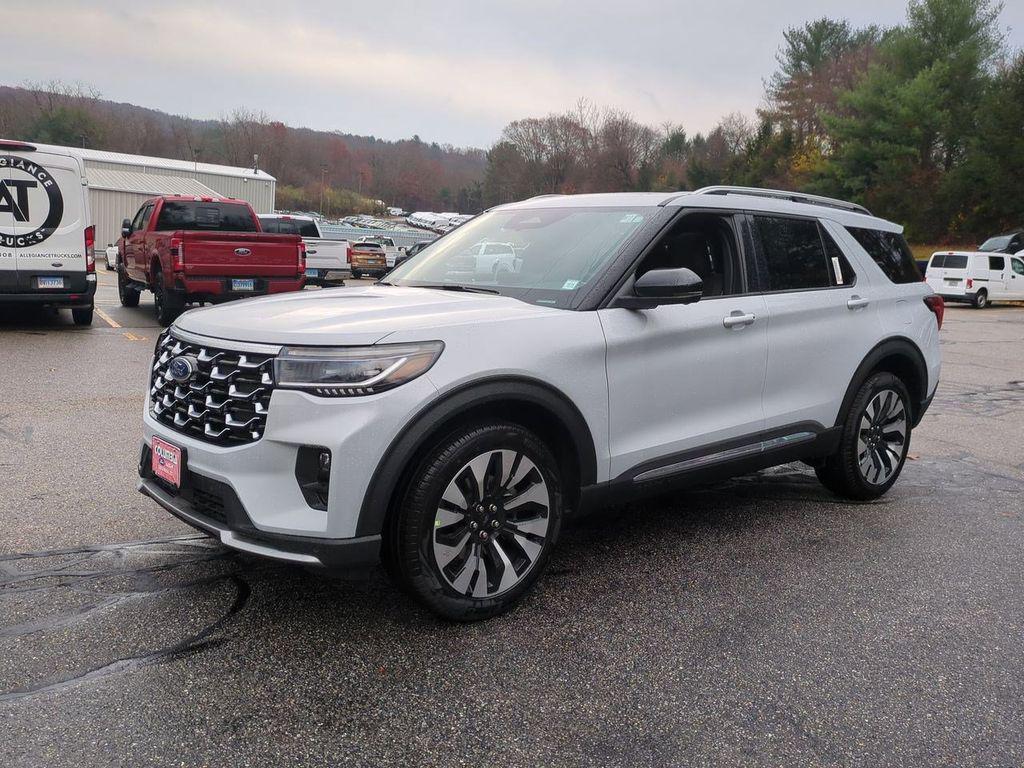 new 2025 Ford Explorer car, priced at $57,060