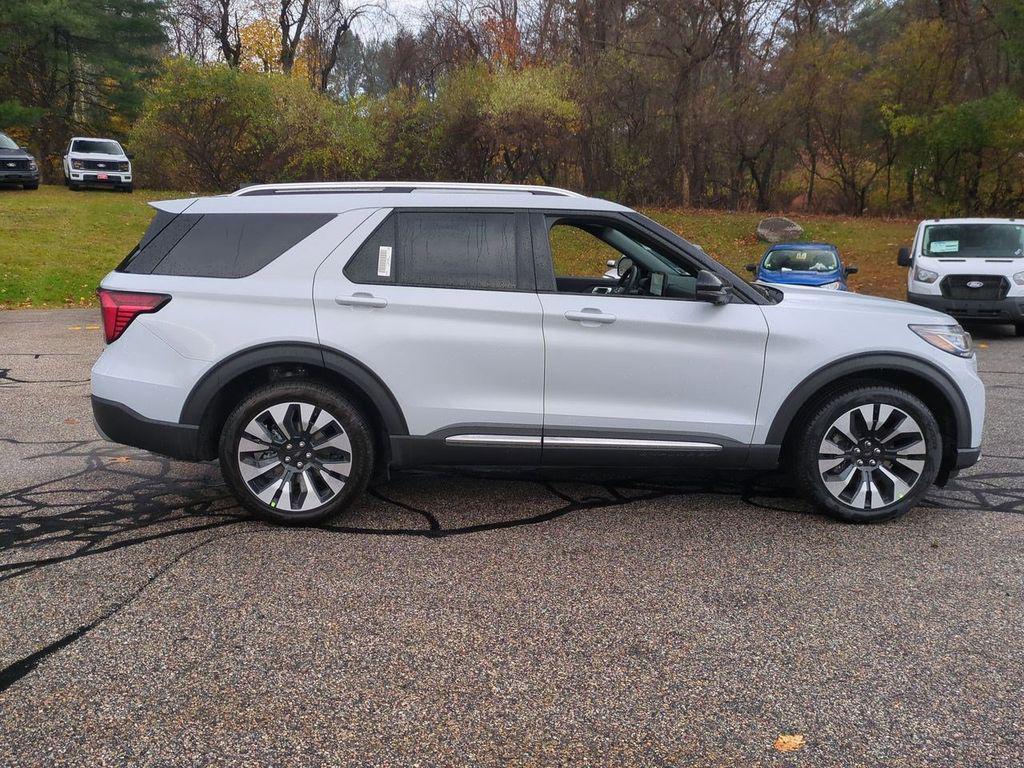 new 2025 Ford Explorer car, priced at $57,060