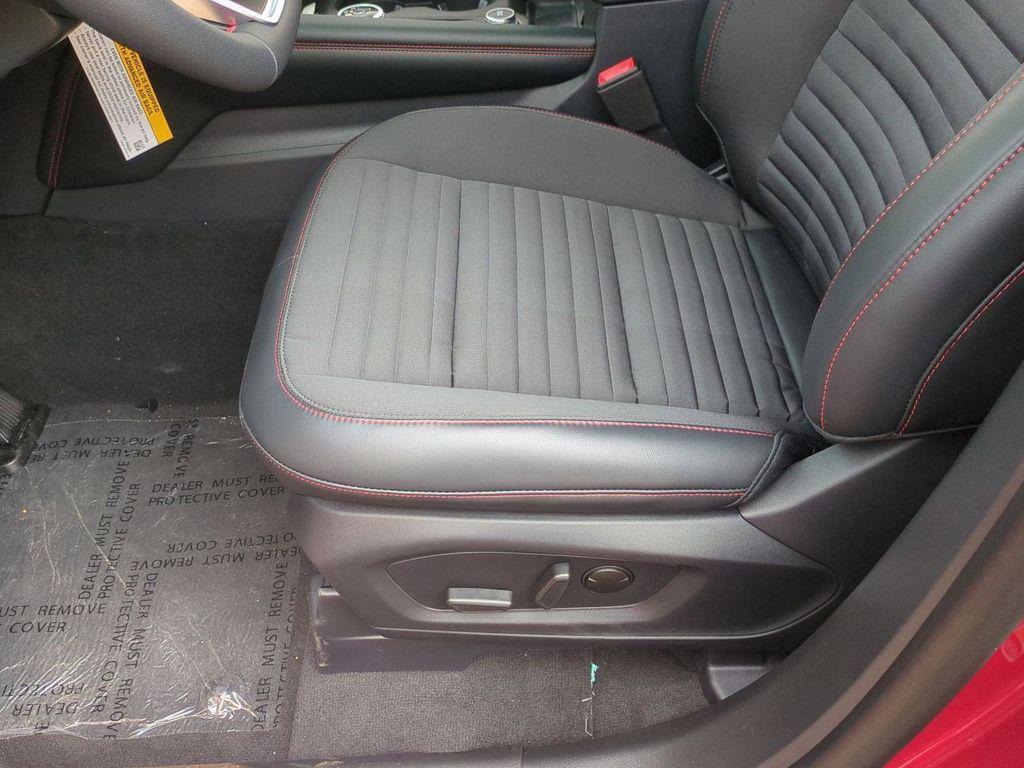 new 2025 Ford Explorer car, priced at $51,225