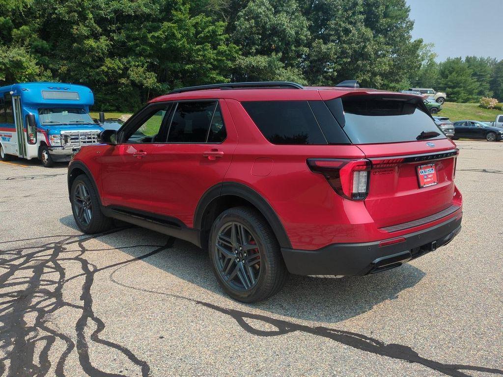 new 2025 Ford Explorer car, priced at $51,225