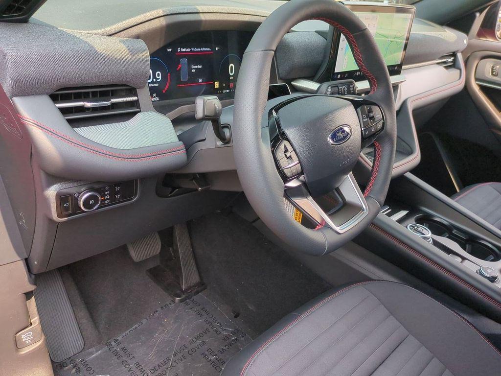 new 2025 Ford Explorer car, priced at $51,225