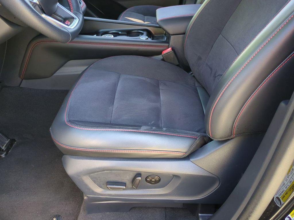 used 2025 Ford Explorer car, priced at $53,652