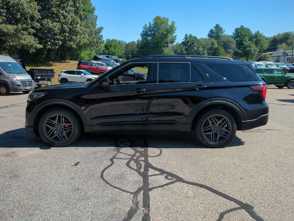 used 2025 Ford Explorer car, priced at $53,652