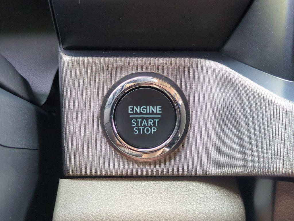 new 2025 Ford F-350 car, priced at $102,915