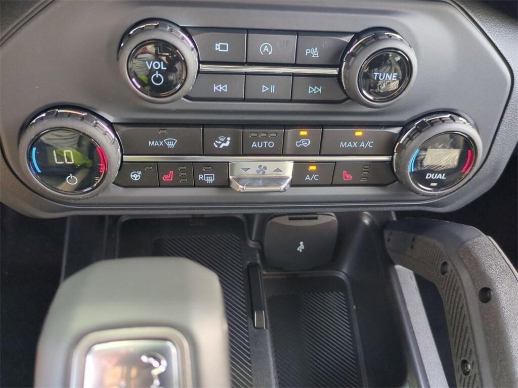new 2025 Ford Bronco car, priced at $64,760
