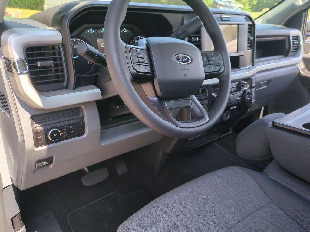 new 2025 Ford F-350 car, priced at $55,130