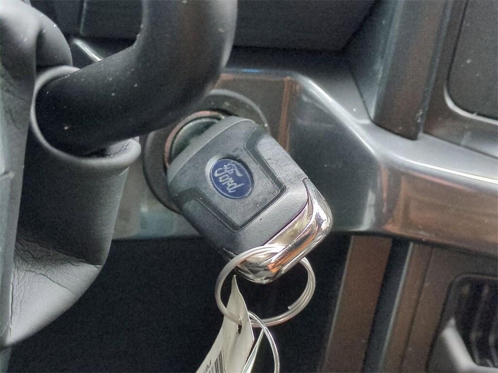 new 2025 Ford F-150 car, priced at $53,275