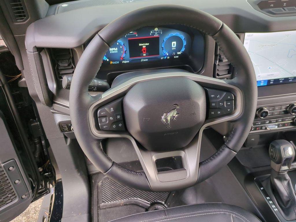 new 2025 Ford Bronco car, priced at $60,585
