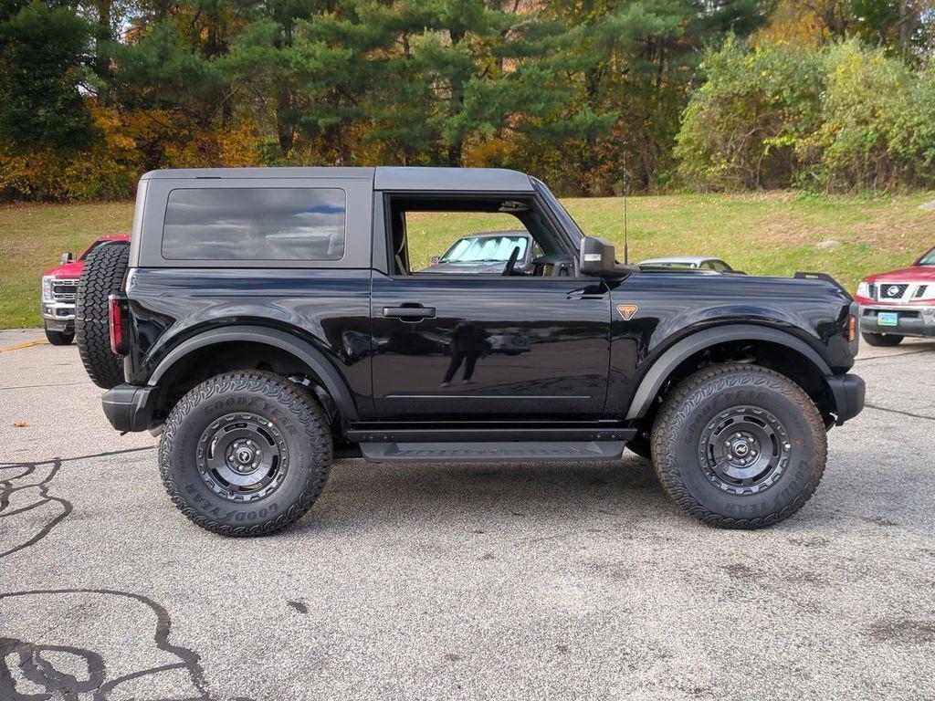 new 2025 Ford Bronco car, priced at $60,585