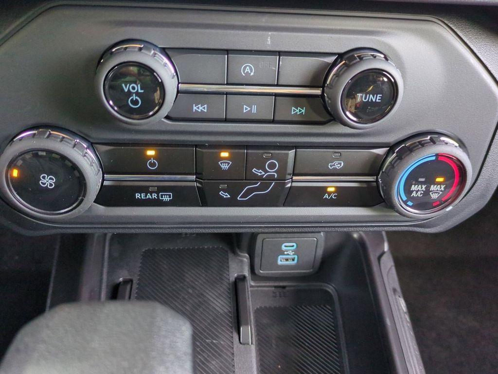 new 2025 Ford Bronco car, priced at $52,690