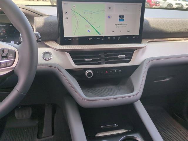 new 2025 Ford Explorer car, priced at $40,558