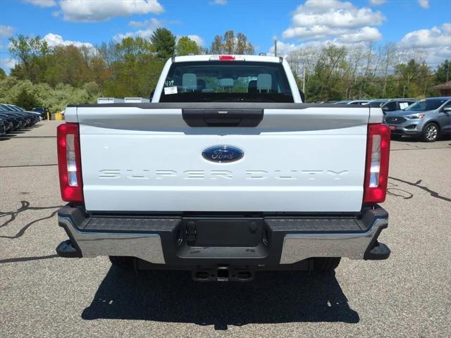 new 2025 Ford F-250 car, priced at $65,320