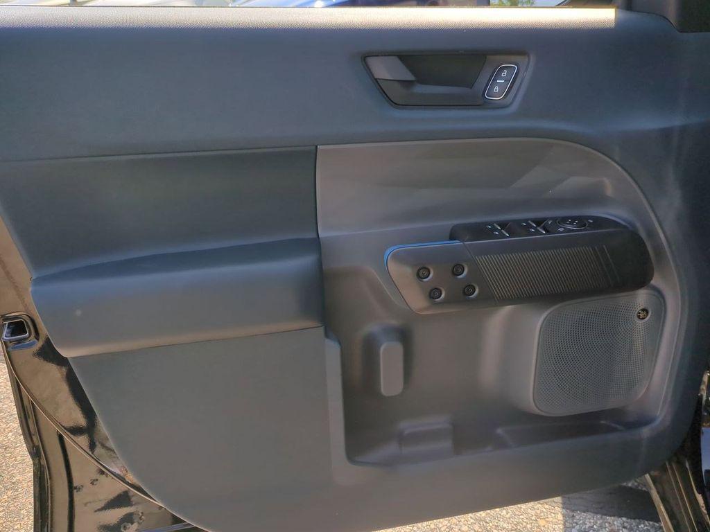 new 2025 Ford Maverick car, priced at $39,345