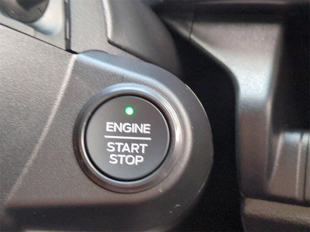 new 2025 Ford Ranger car, priced at $50,580