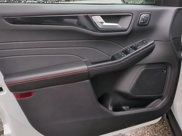 new 2025 Ford Escape car, priced at $39,470