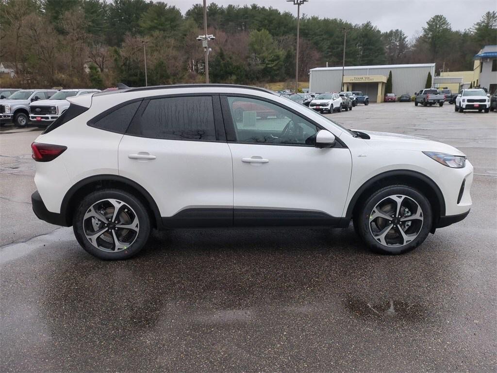 new 2025 Ford Escape car, priced at $41,200