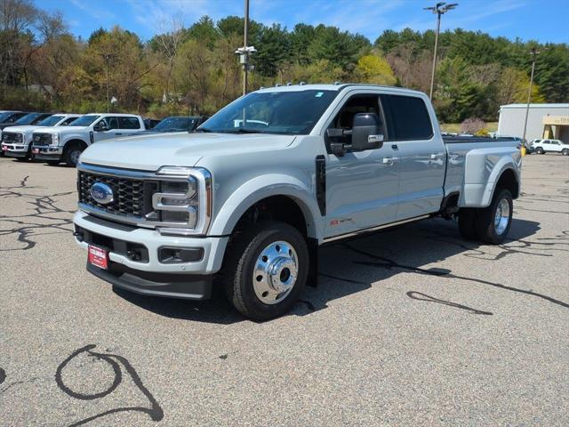 new 2025 Ford F-450 car, priced at $114,590