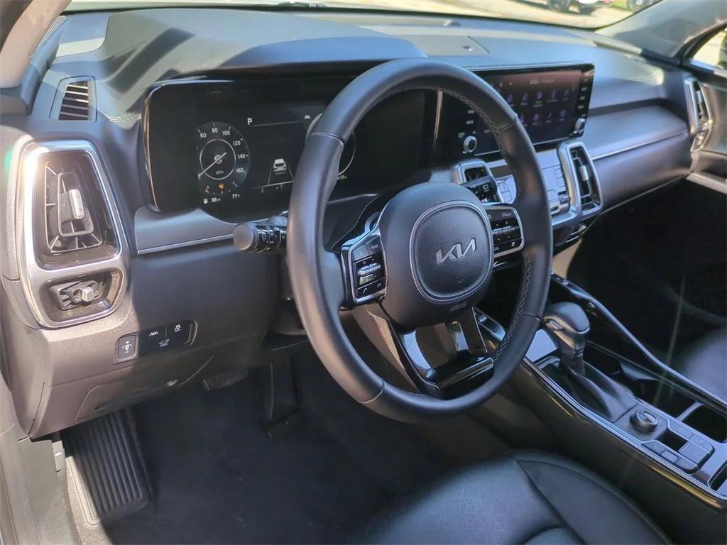 used 2023 Kia Sorento car, priced at $32,860