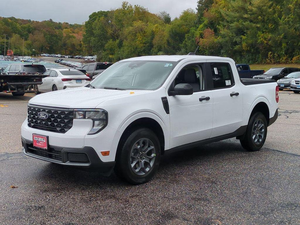 new 2025 Ford Maverick car, priced at $33,140