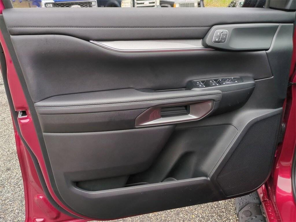 new 2025 Ford Ranger car, priced at $54,020