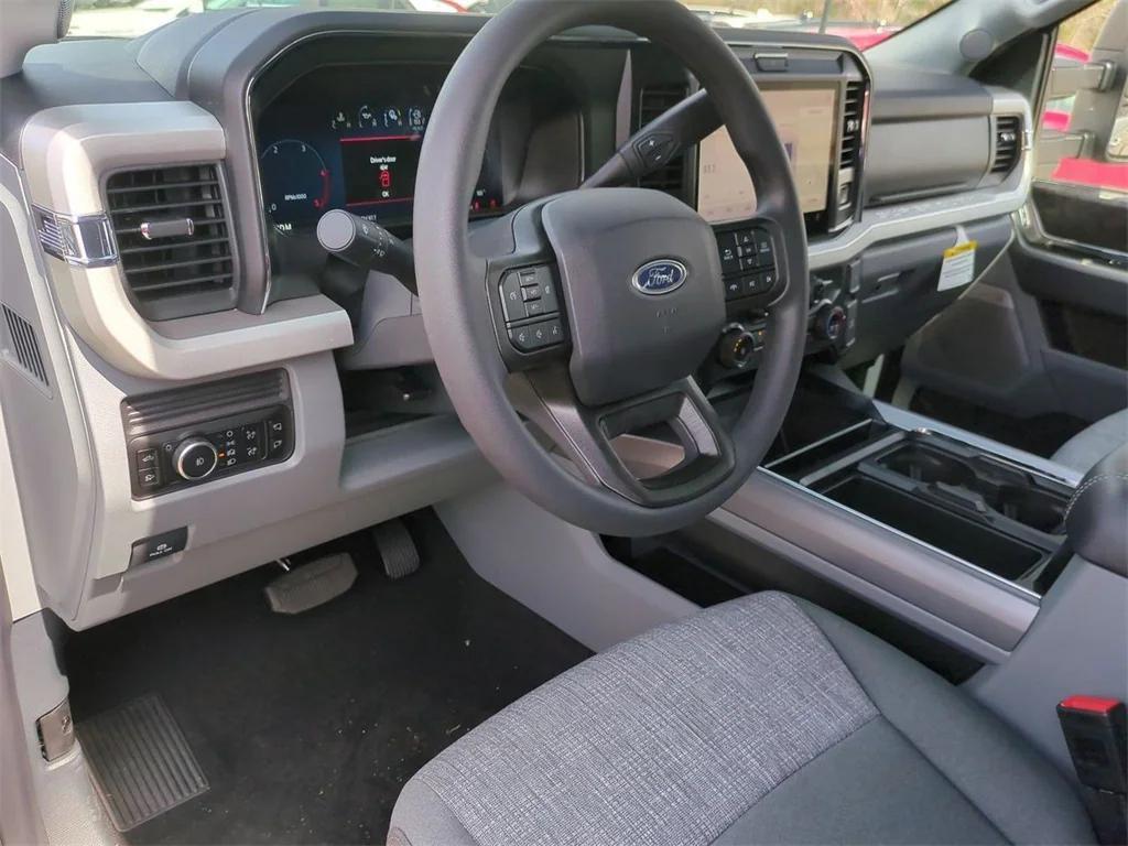 new 2025 Ford F-350 car, priced at $80,555