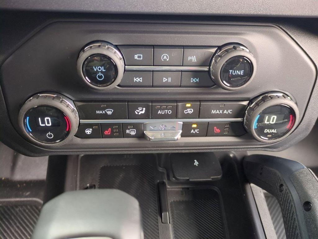 new 2025 Ford Bronco car, priced at $67,415