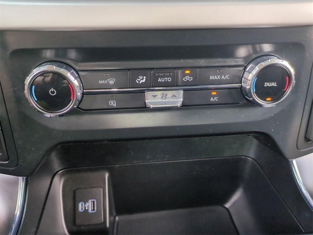 used 2022 Ford F-150 car, priced at $38,584