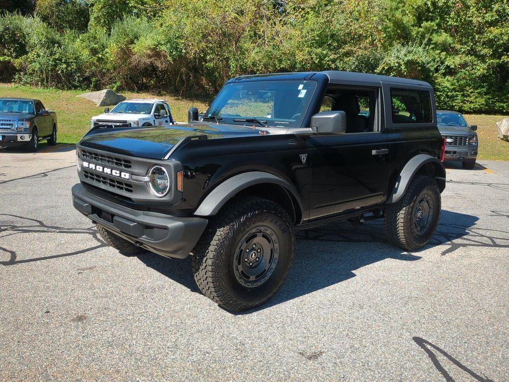 new 2025 Ford Bronco car, priced at $46,440