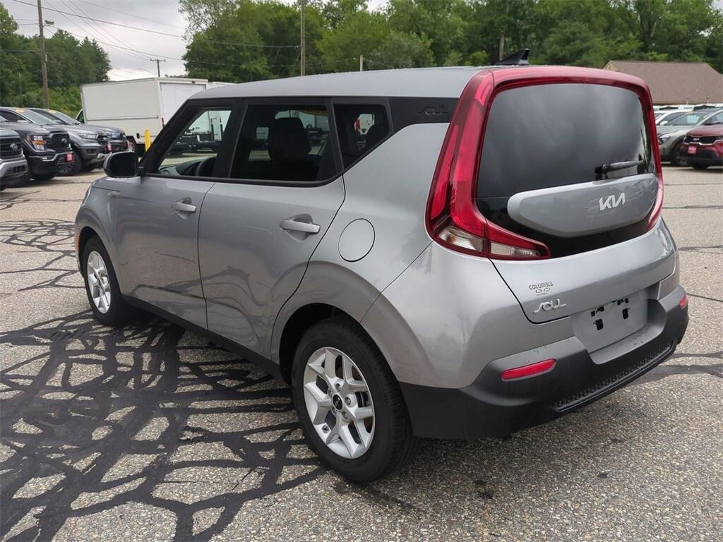 used 2022 Kia Soul car, priced at $17,586