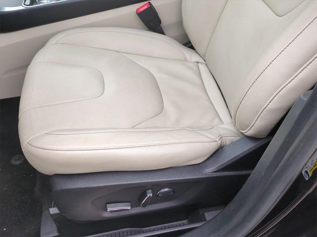 used 2019 Ford Edge car, priced at $22,622