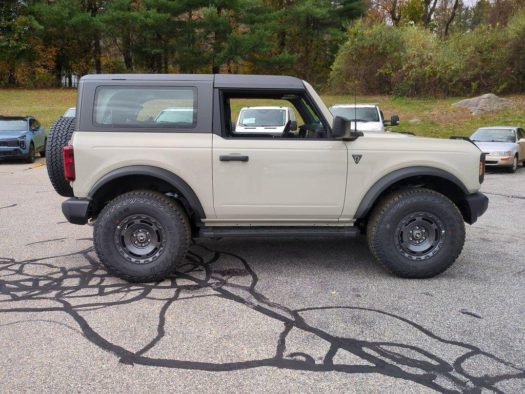 new 2025 Ford Bronco car, priced at $50,450
