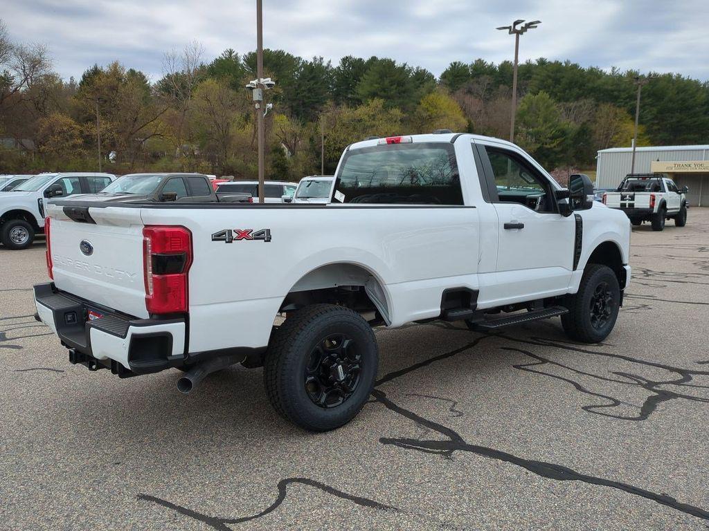 new 2025 Ford F-350 car, priced at $53,925