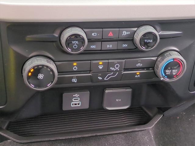 new 2025 Ford F-350 car, priced at $58,925