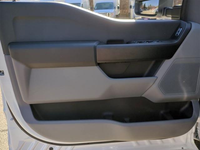 new 2025 Ford F-250 car, priced at $55,080