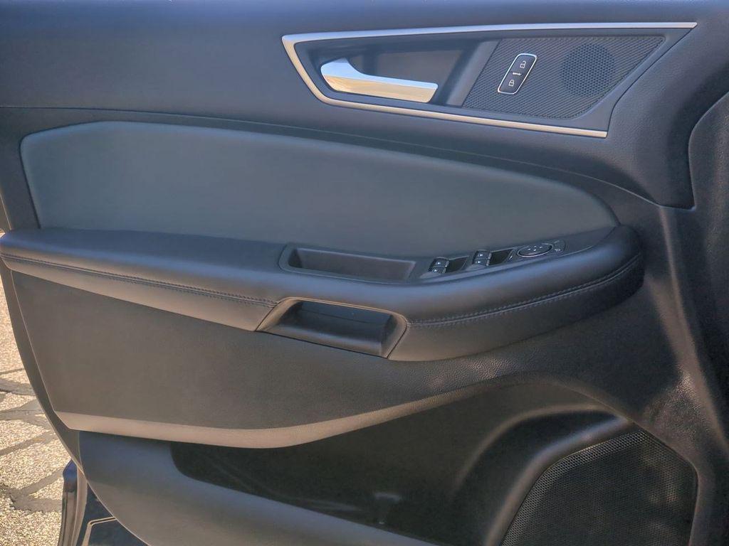 used 2022 Ford Edge car, priced at $26,988
