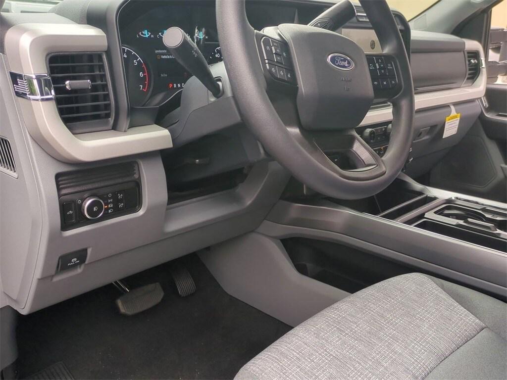 new 2025 Ford F-350 car, priced at $65,930