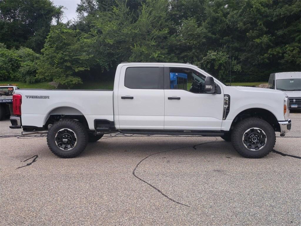 new 2025 Ford F-350 car, priced at $65,930