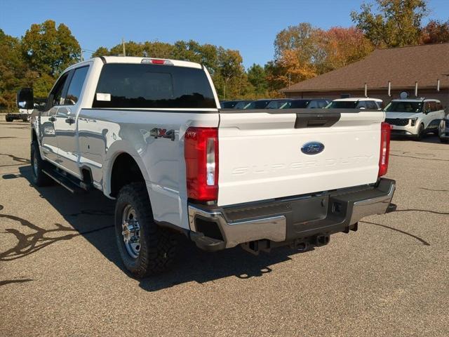 new 2024 Ford F-250 car, priced at $69,290