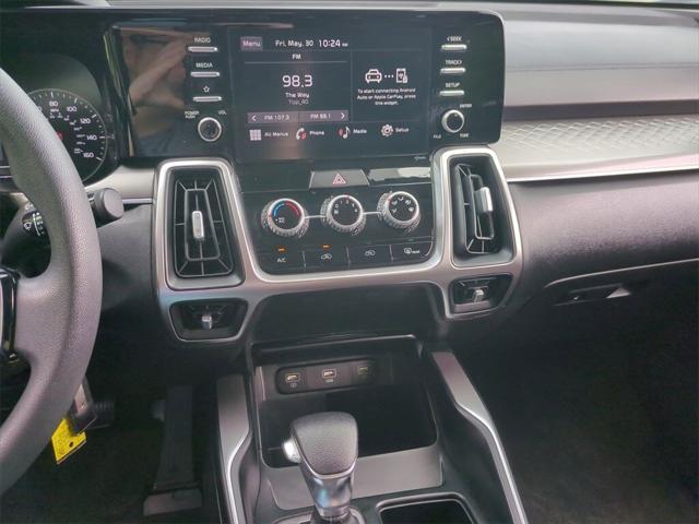 used 2022 Kia Sorento car, priced at $26,191