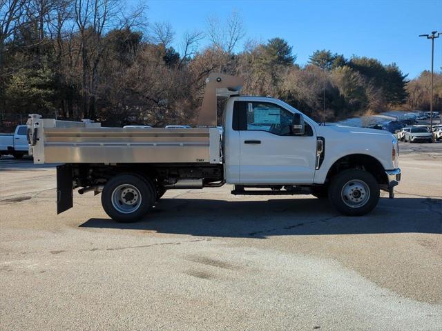 new 2025 Ford F-350 car, priced at $76,300