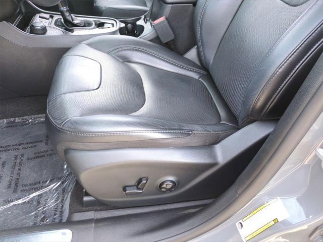 used 2019 Jeep Cherokee car, priced at $20,888
