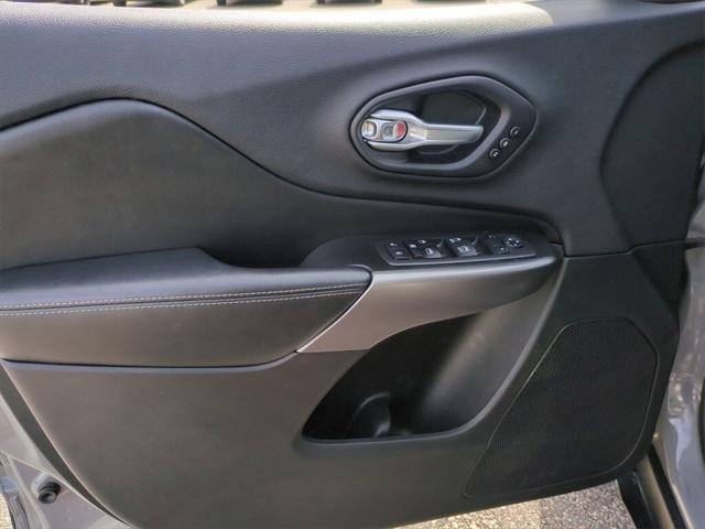 used 2019 Jeep Cherokee car, priced at $20,888