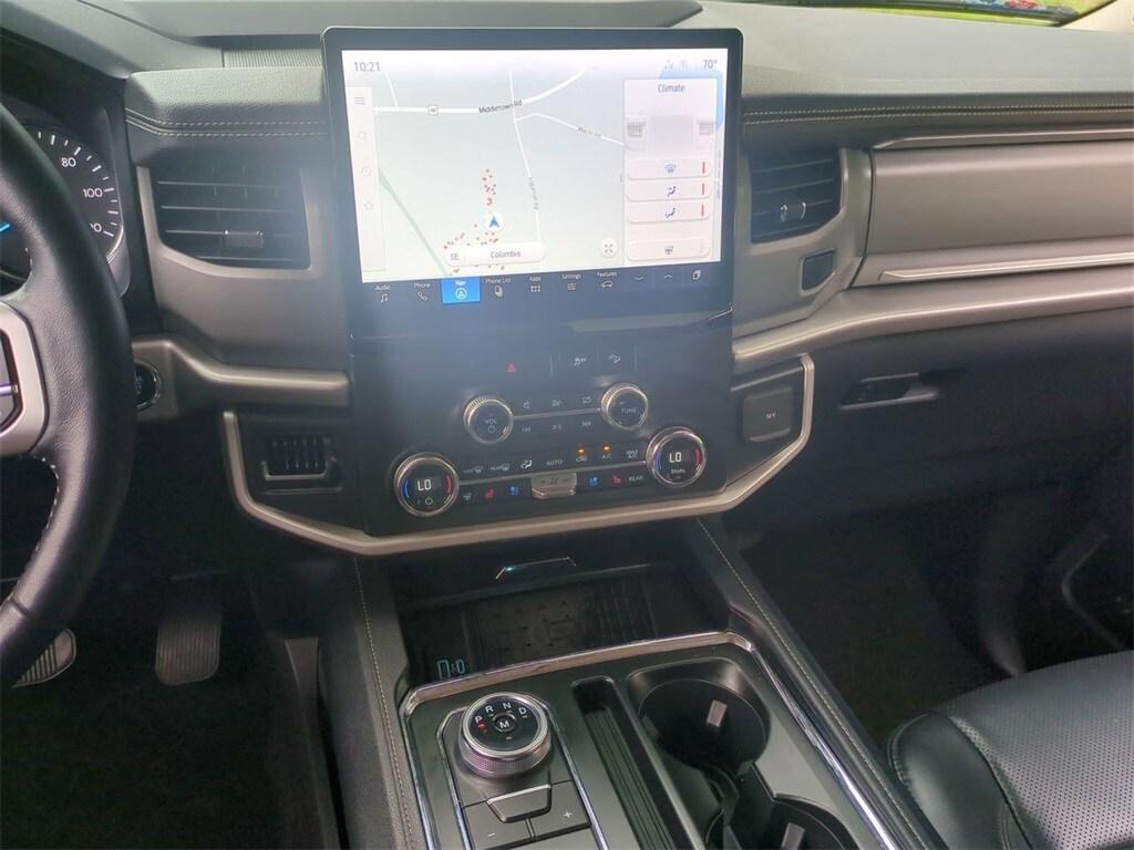 used 2022 Ford Expedition car, priced at $50,840