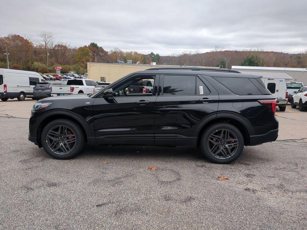 new 2025 Ford Explorer car, priced at $52,160