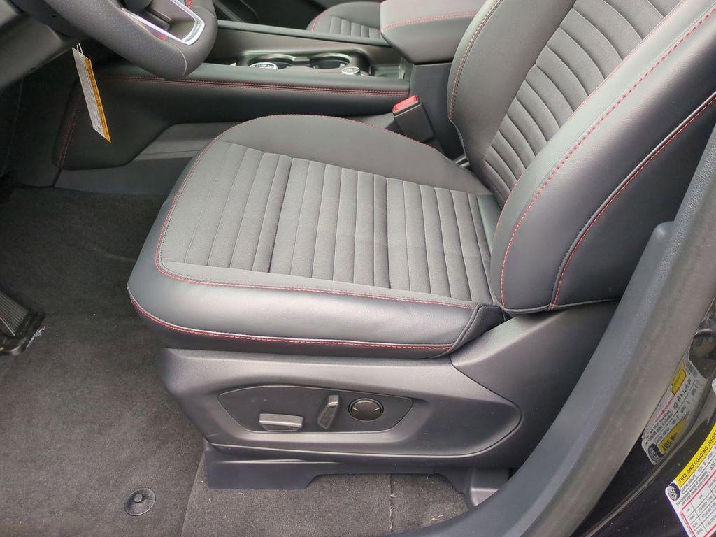 new 2025 Ford Explorer car, priced at $52,160