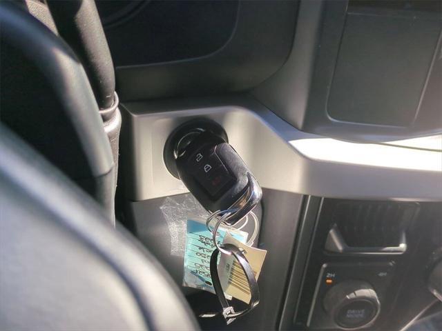new 2025 Ford F-250 car, priced at $55,080