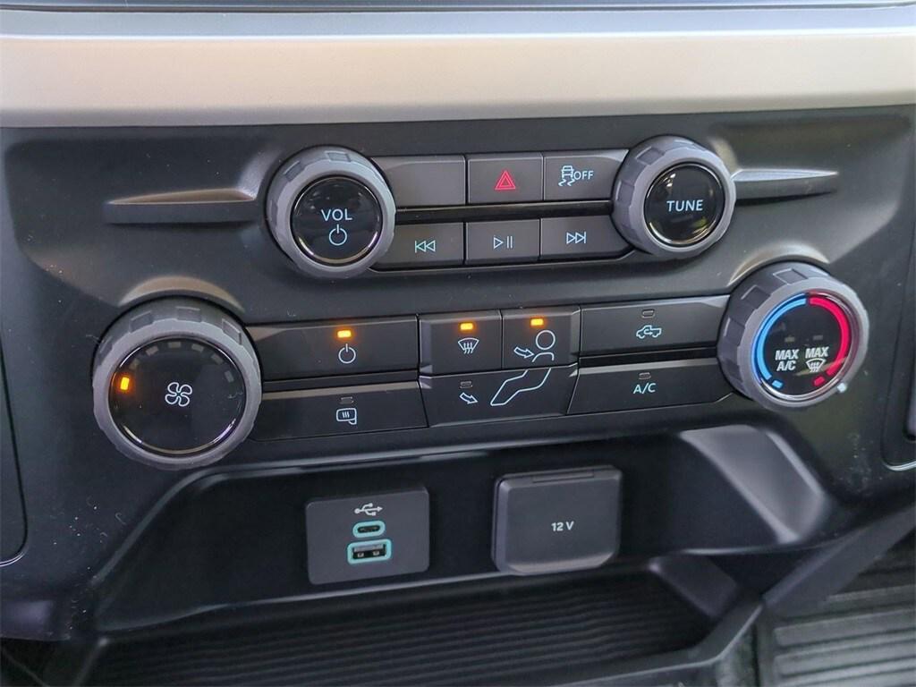 new 2025 Ford F-250 car, priced at $55,080