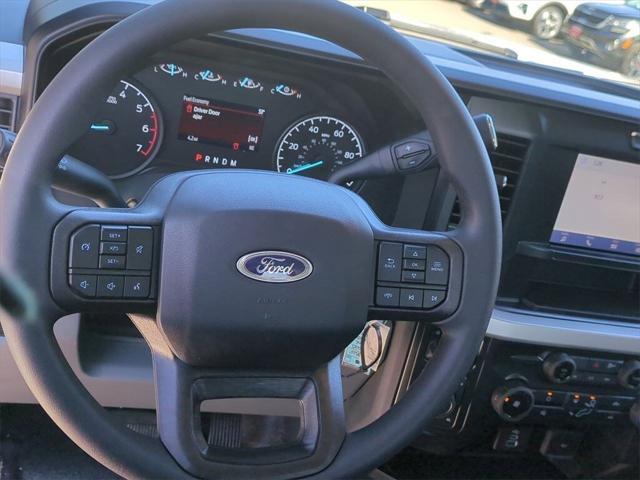new 2025 Ford F-250 car, priced at $55,080
