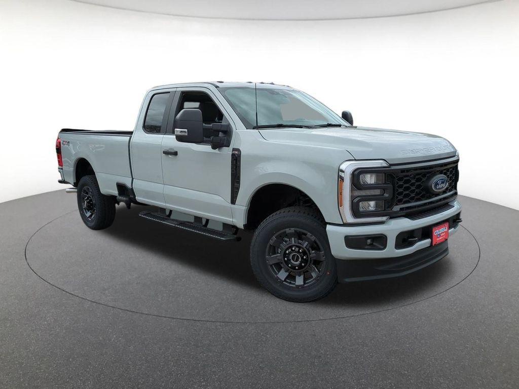 new 2025 Ford F-350 car, priced at $60,620