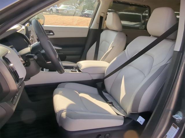 used 2022 Nissan Pathfinder car, priced at $32,956